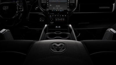 2027 RAM 3500 RAM 3500 LARAMIE CREW CAB 4X4 6'4' BOX
