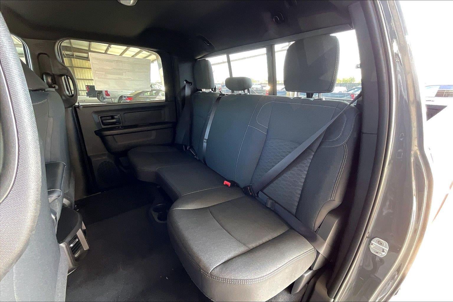 2026 RAM 2500 RAM 2500 WARLOCK CREW CAB 4X4 6'4' BOX
