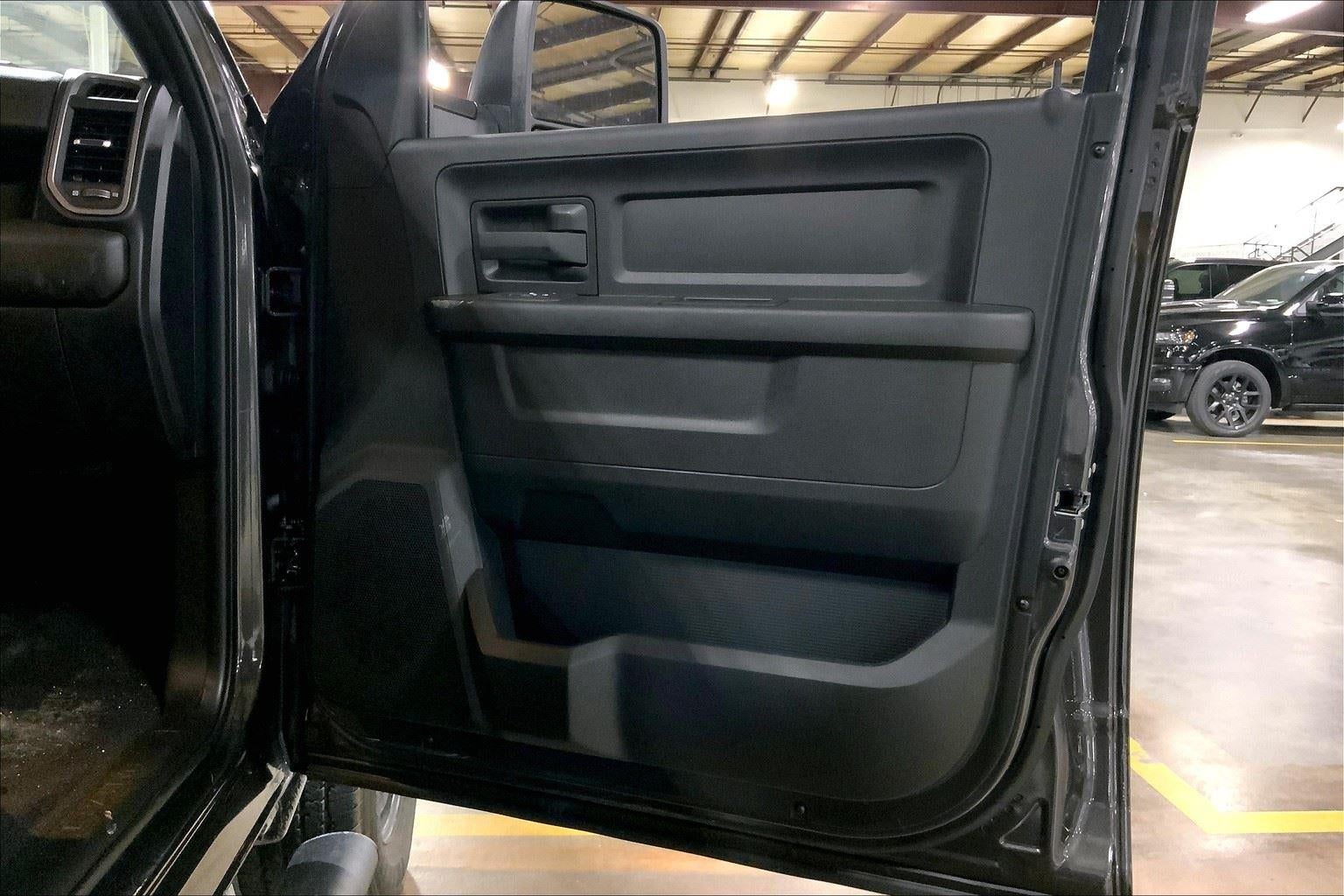 2025 RAM Ram 2500 RAM 2500 TRADESMAN CREW CAB 4X4 6'4' BOX