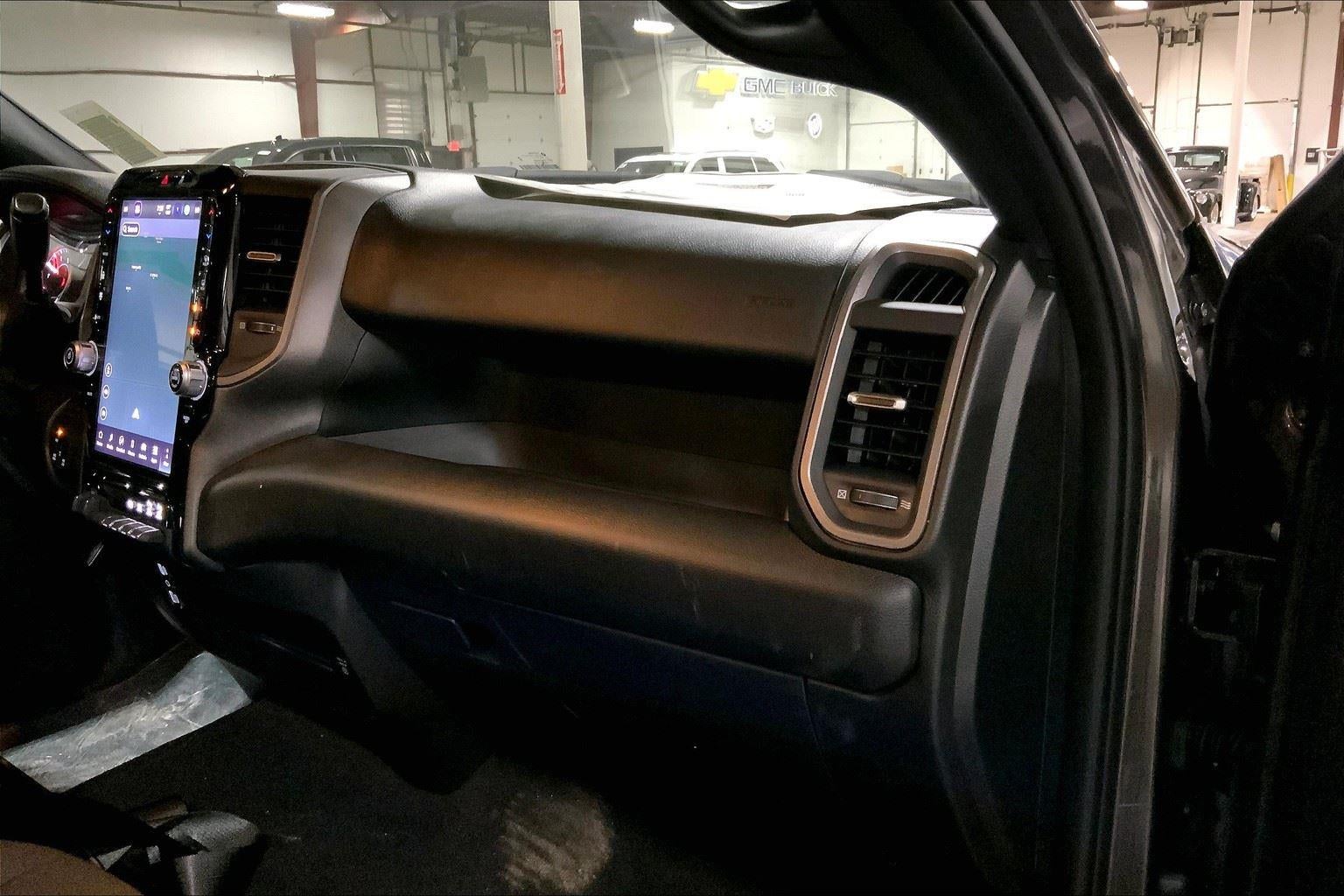 2025 RAM Ram 2500 RAM 2500 TRADESMAN CREW CAB 4X4 6'4' BOX