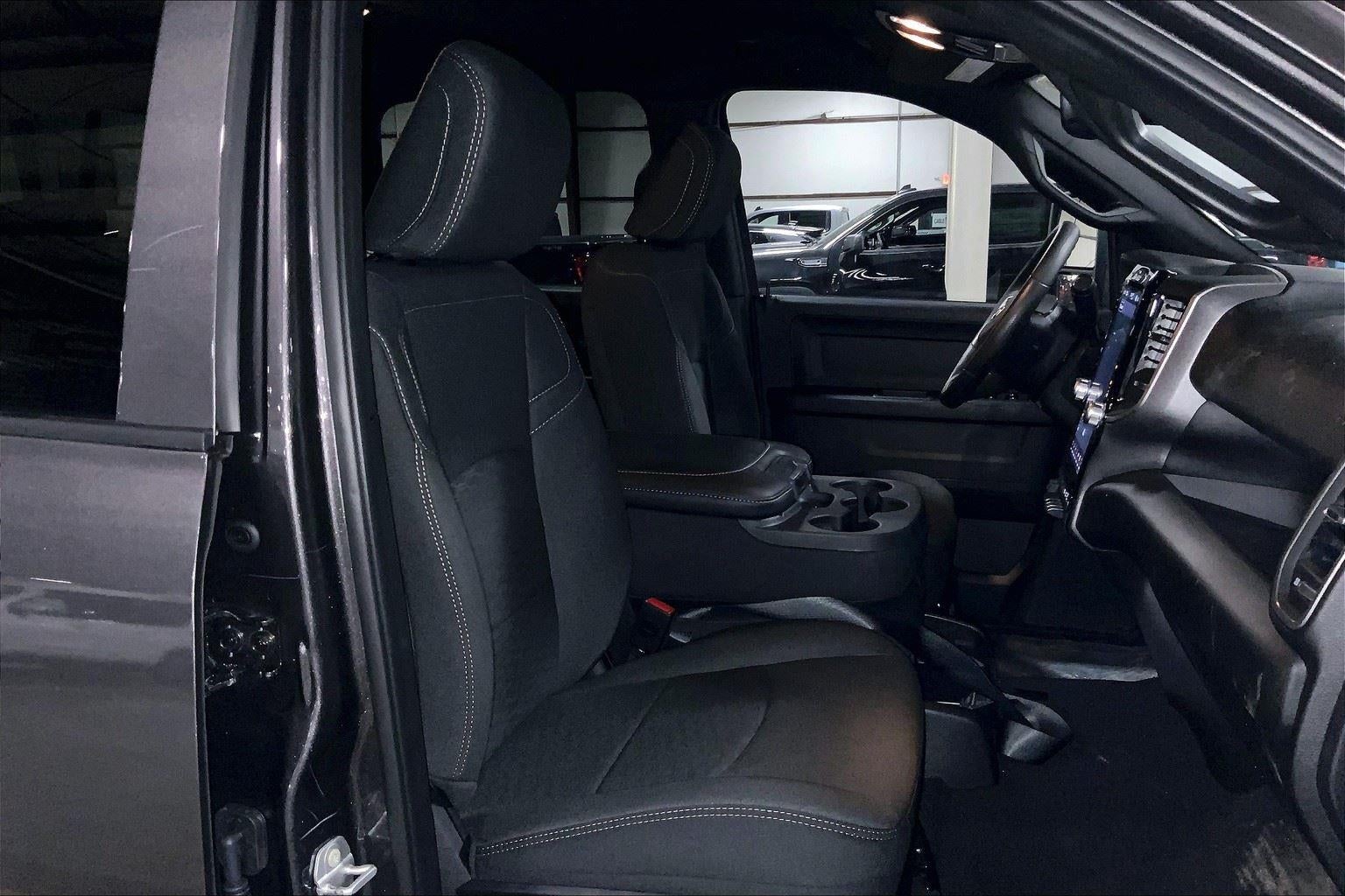 2025 RAM Ram 2500 RAM 2500 TRADESMAN CREW CAB 4X4 6'4' BOX