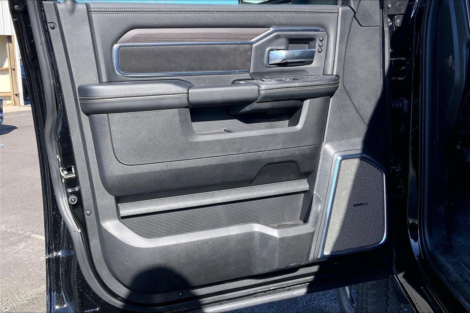 2026 RAM Ram 2500 RAM 2500 LARAMIE MEGA CAB 4X4 6'4' BOX