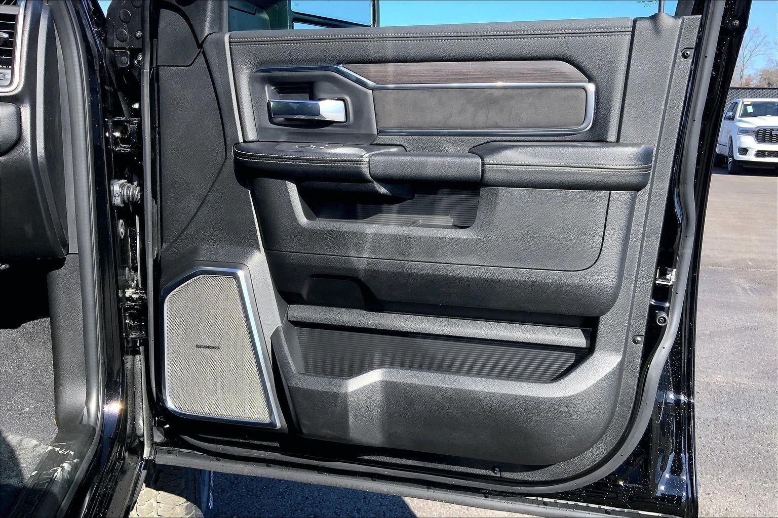 2026 RAM Ram 2500 RAM 2500 LARAMIE MEGA CAB 4X4 6'4' BOX