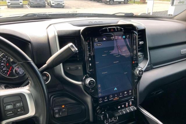 2022 RAM 3500 Big Horn Crew Cab 4x4 8' Box