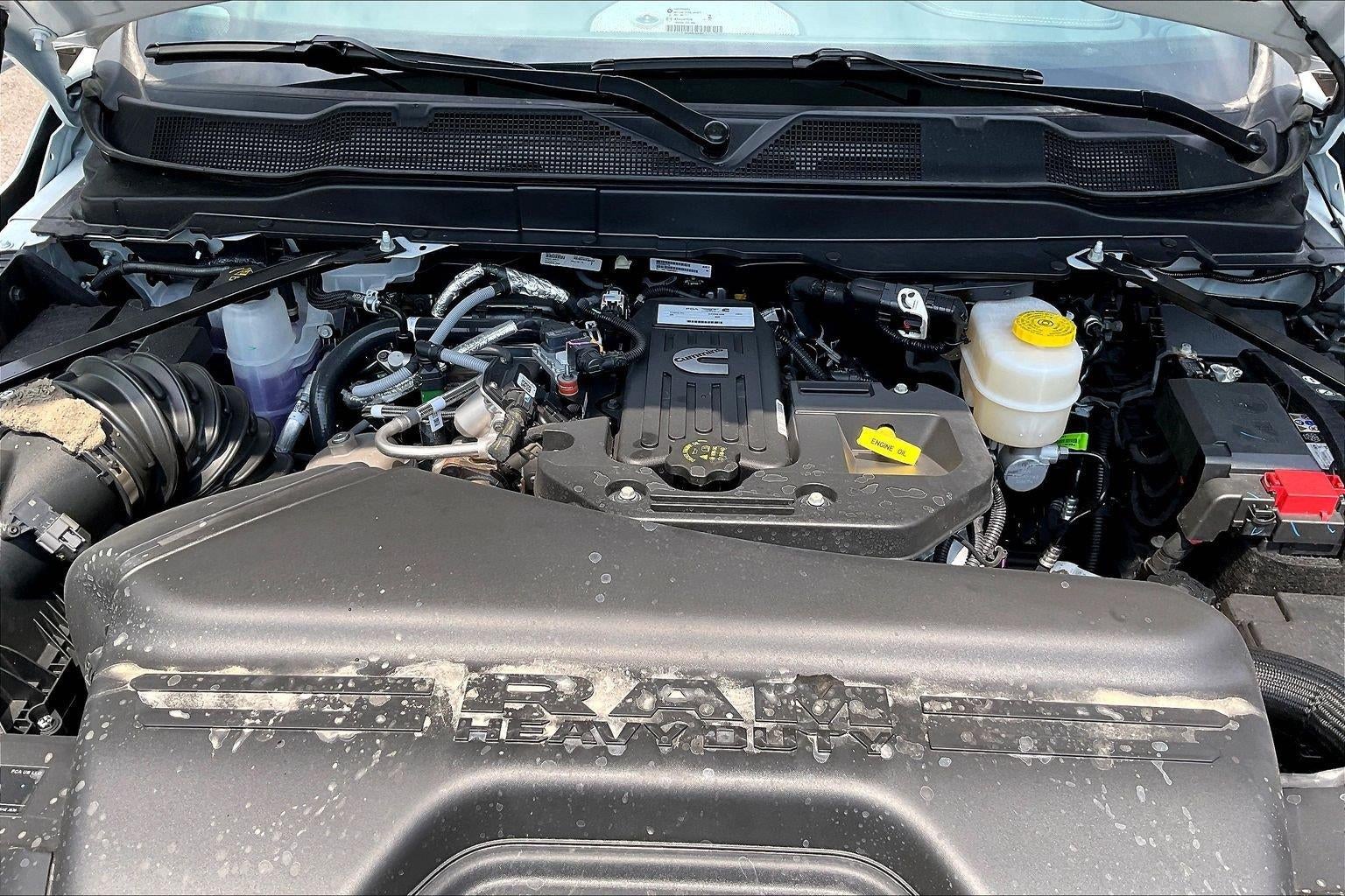 2026 RAM Ram 3500 RAM 3500 LARAMIE CREW CAB 4X4 8' BOX
