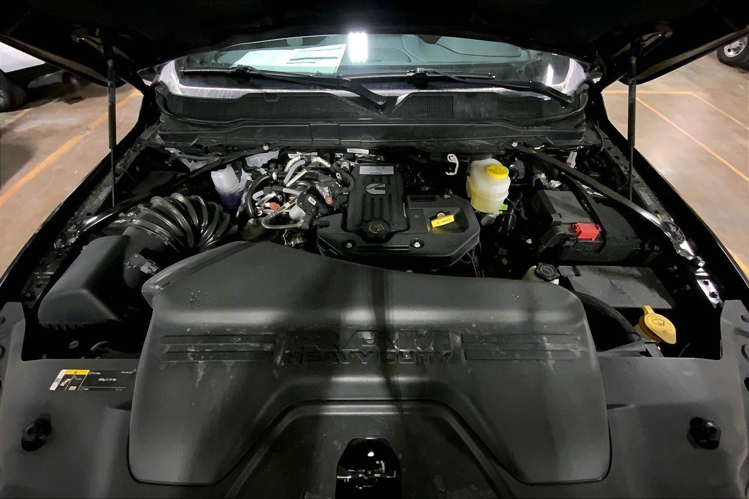 2026 RAM Ram 3500 RAM 3500 LIMITED CREW CAB 4X4 8' BOX