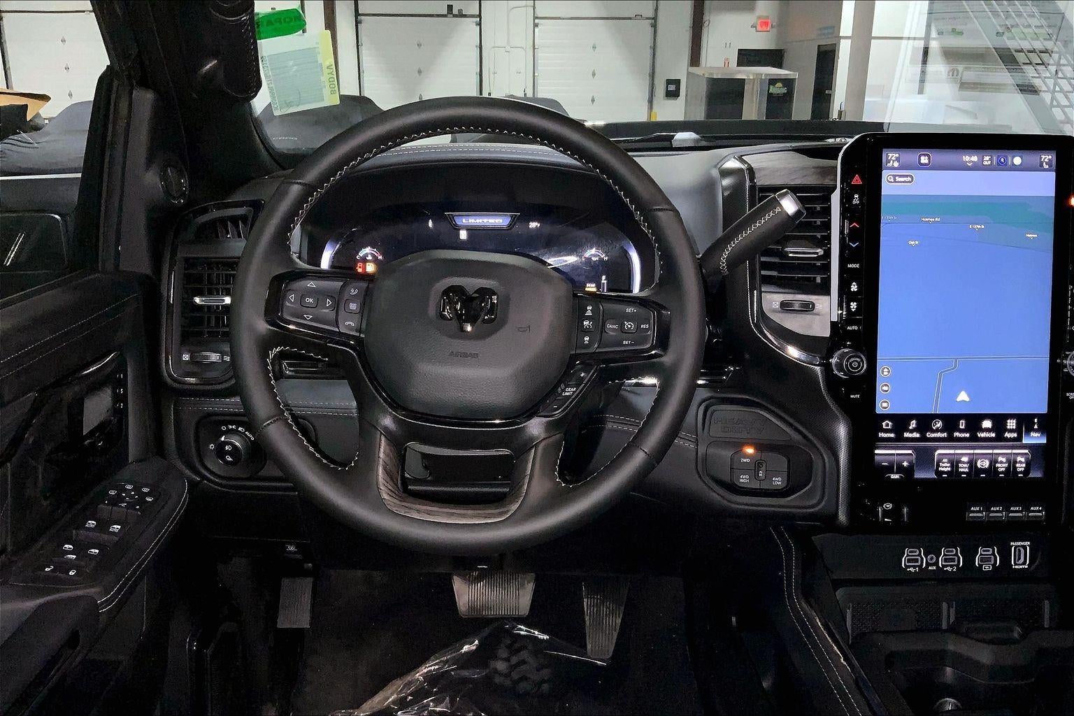 2026 RAM Ram 3500 RAM 3500 LIMITED CREW CAB 4X4 8' BOX