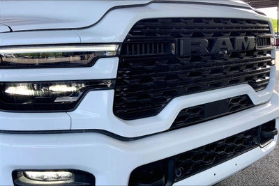 2026 RAM Ram 3500 RAM 3500 LIMITED CREW CAB 4X4 8' BOX
