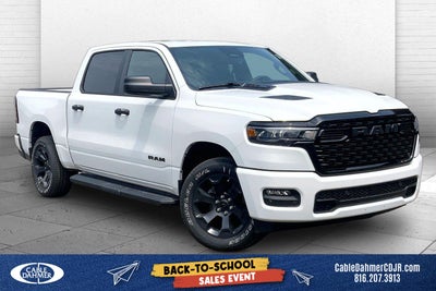 2026 RAM 1500 RAM 1500 EXPRESS CREW CAB 4X4 5'7' BOX