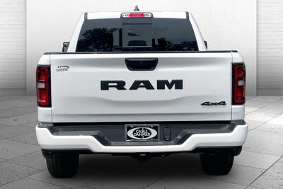2026 RAM 1500 RAM 1500 EXPRESS CREW CAB 4X4 5'7' BOX