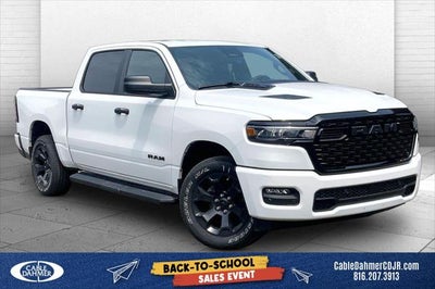 2026 RAM 1500 RAM 1500 EXPRESS CREW CAB 4X4 5'7' BOX