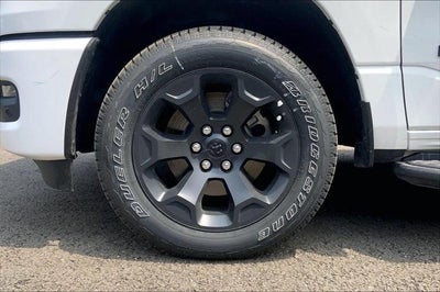 2026 RAM 1500 RAM 1500 EXPRESS CREW CAB 4X4 5'7' BOX