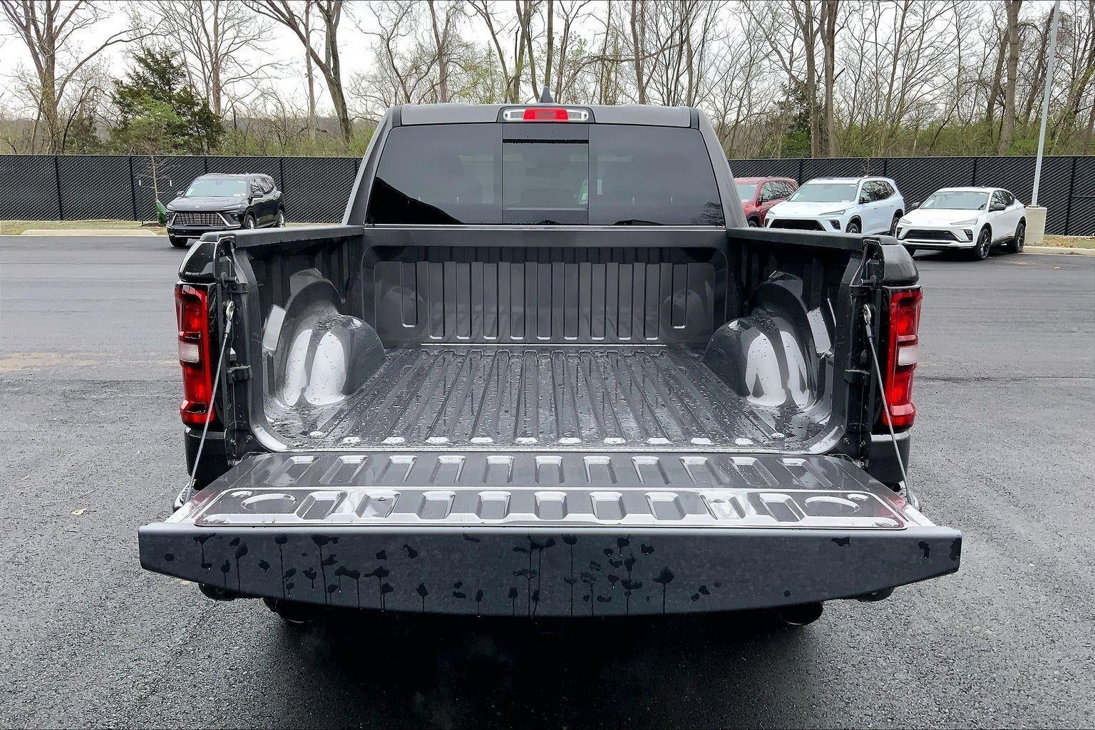 2026 RAM Ram 1500 RAM 1500 WARLOCK CREW CAB 4X4 5'7' BOX