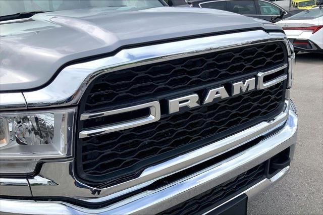 2021 RAM 2500 Tradesman Crew Cab 4x4 6'4' Box