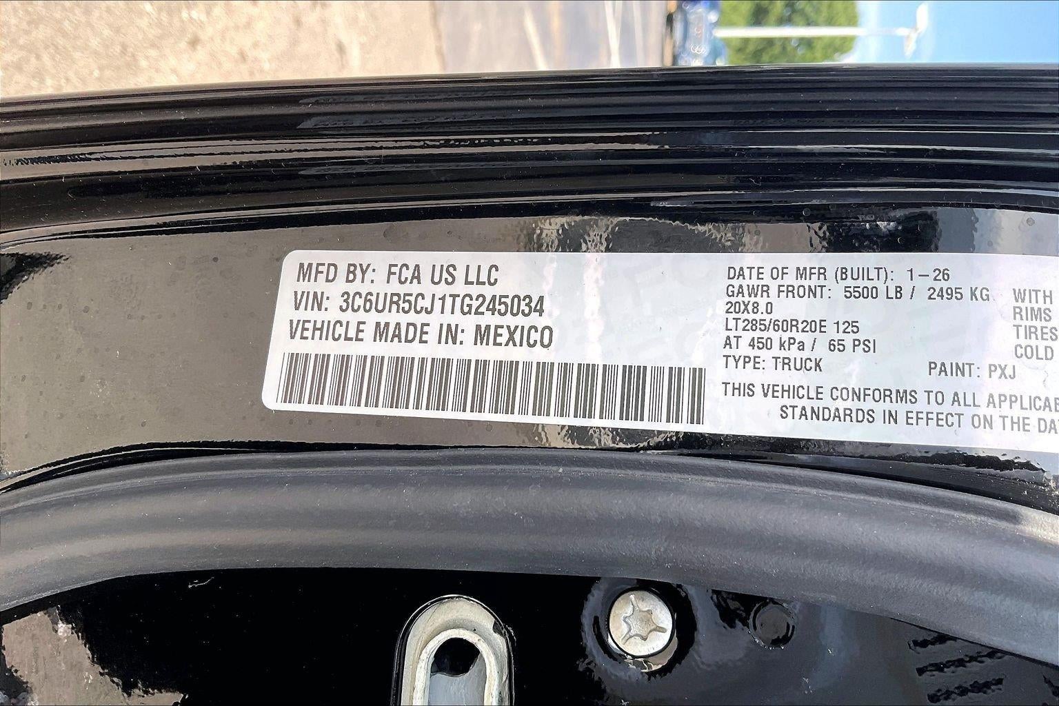 2026 RAM Ram 2500 RAM 2500 BLACK EXPRESS CREW CAB 4X4 6'4' BOX
