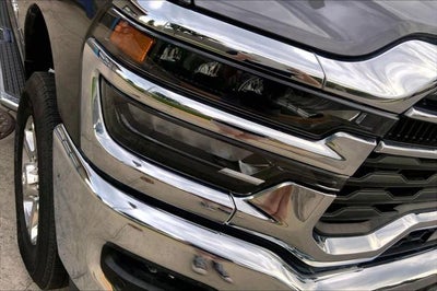 2025 RAM 2500 Big Horn Crew Cab 4x4 6'4' Box