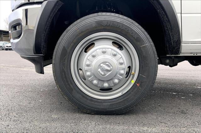 2026 RAM Ram 5500 Chassis Cab RAM 5500 TRADESMAN CHASSIS REGULAR CAB 4X4 84' CA