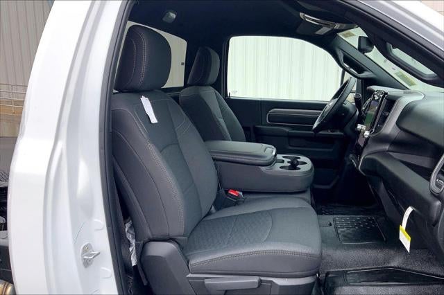 2026 RAM Ram 5500 Chassis Cab RAM 5500 TRADESMAN CHASSIS REGULAR CAB 4X4 84' CA