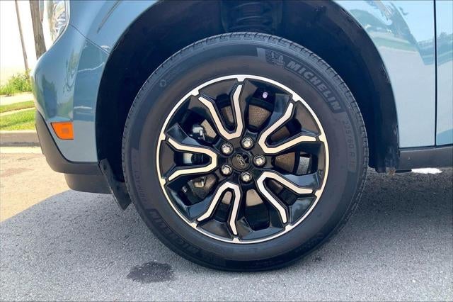 2022 Ford Maverick Lariat