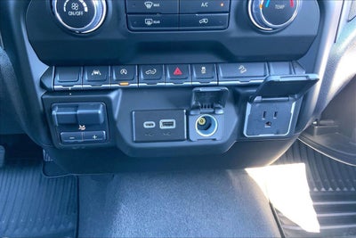2024 Chevrolet Silverado 1500 4WD Crew Cab Short Bed Custom Trail Boss