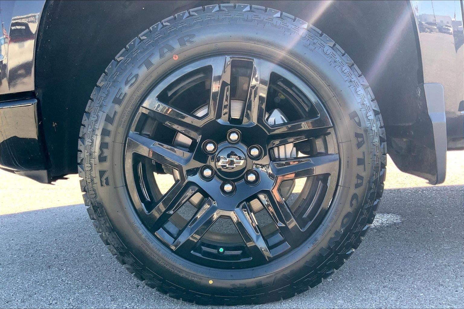 2024 Chevrolet Silverado 1500 4WD Crew Cab Short Bed Custom Trail Boss