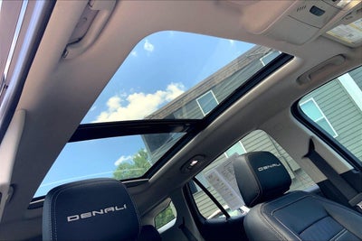 2022 GMC Terrain AWD Denali