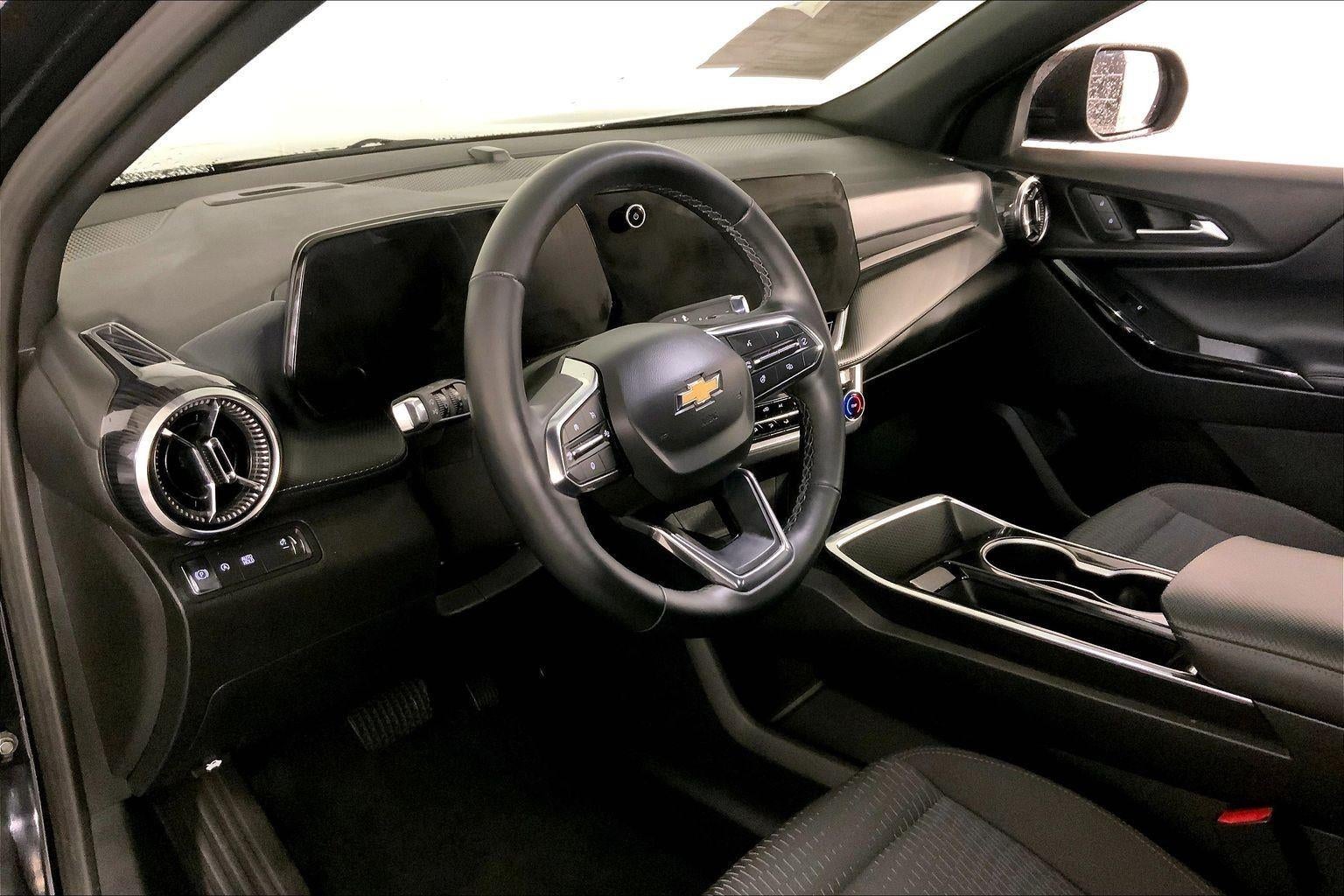 2025 Chevrolet Equinox FWD LT