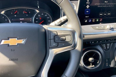 2025 Chevrolet Blazer AWD 2LT