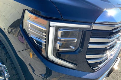 2023 GMC Sierra 1500 4WD Crew Cab Short Box SLT