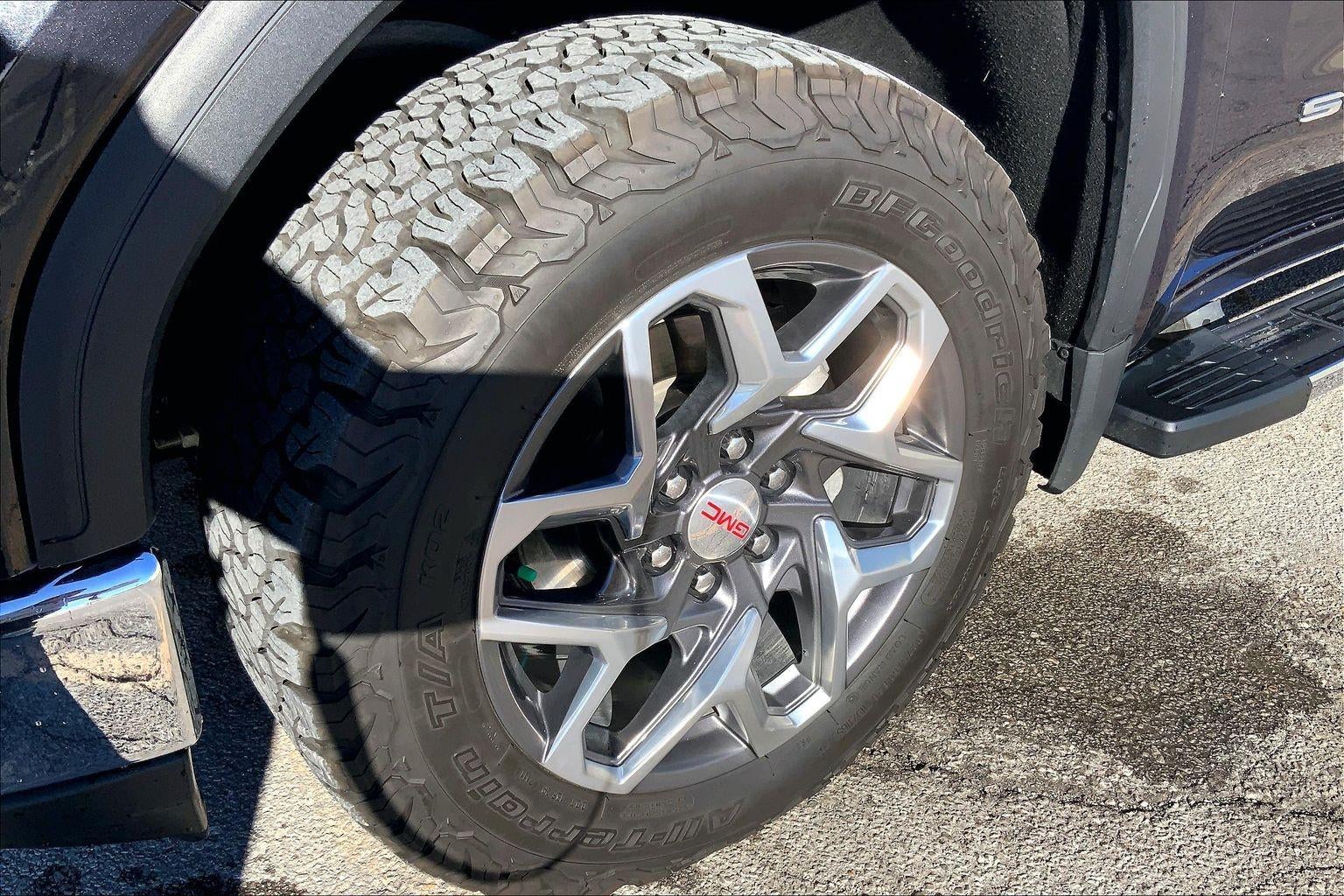 2023 GMC Sierra 1500 4WD Crew Cab Short Box SLT