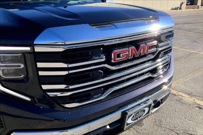 2023 GMC Sierra 1500 4WD Crew Cab Short Box SLT