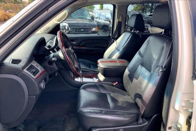 2009 Cadillac Escalade EXT Standard