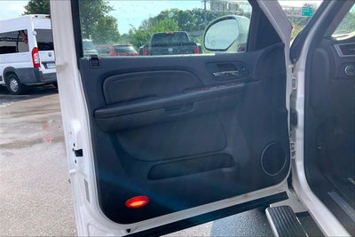 2009 Cadillac Escalade EXT Standard