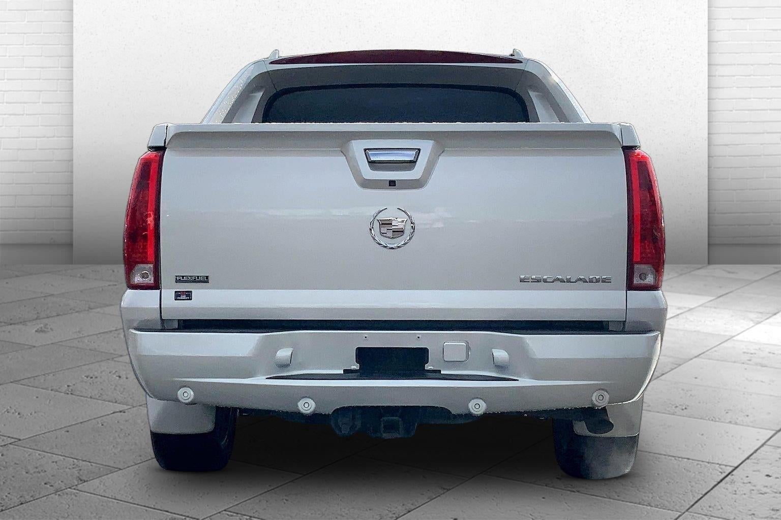 2009 Cadillac Escalade EXT Standard