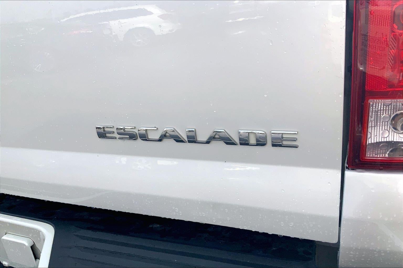 2009 Cadillac Escalade EXT Standard