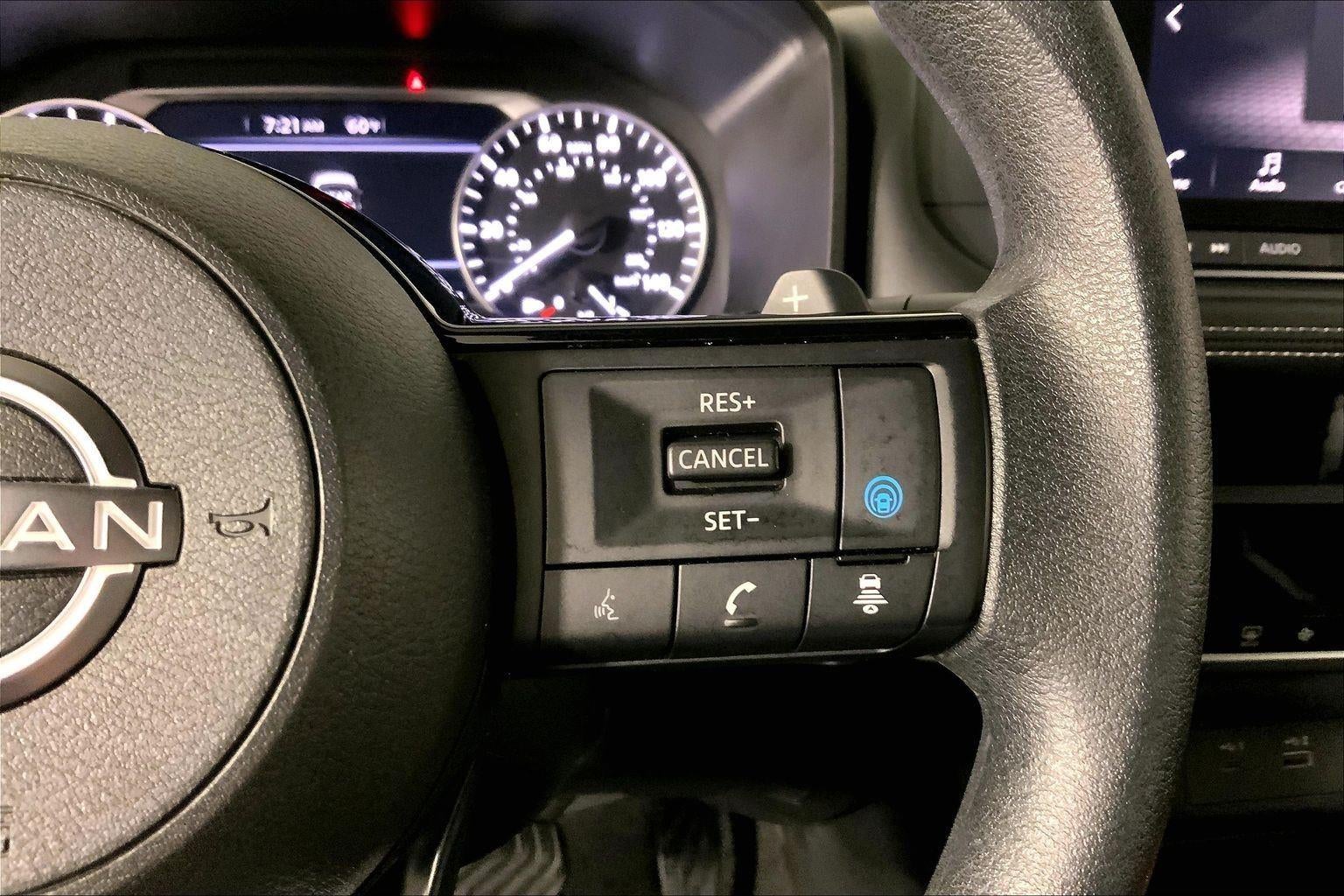 2023 Nissan Rogue SV FWD