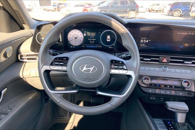 2025 Hyundai Elantra SEL Convenience