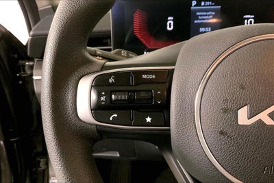 2025 Kia K5 LXS
