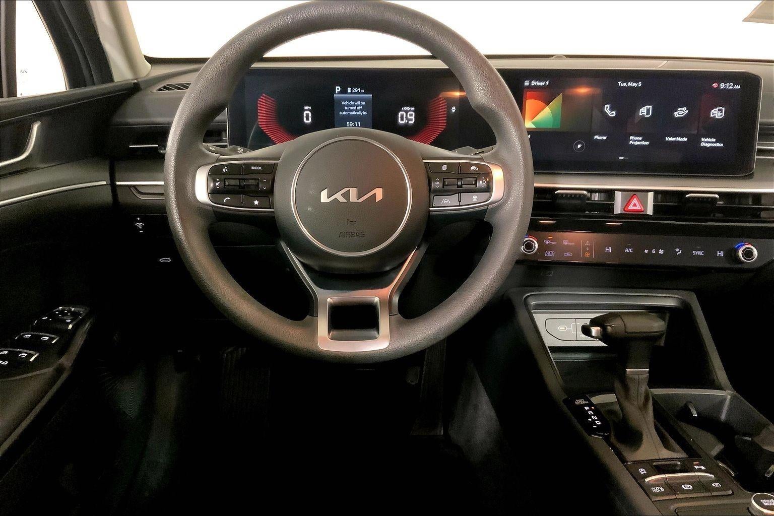 2025 Kia K5 LXS
