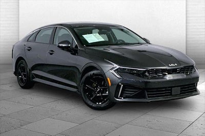 2025 Kia K5 LXS