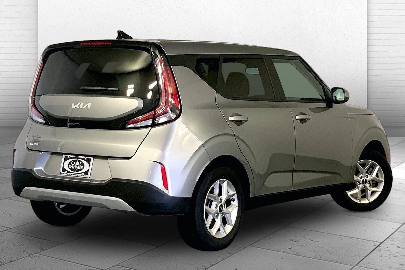 2025 Kia Soul LX