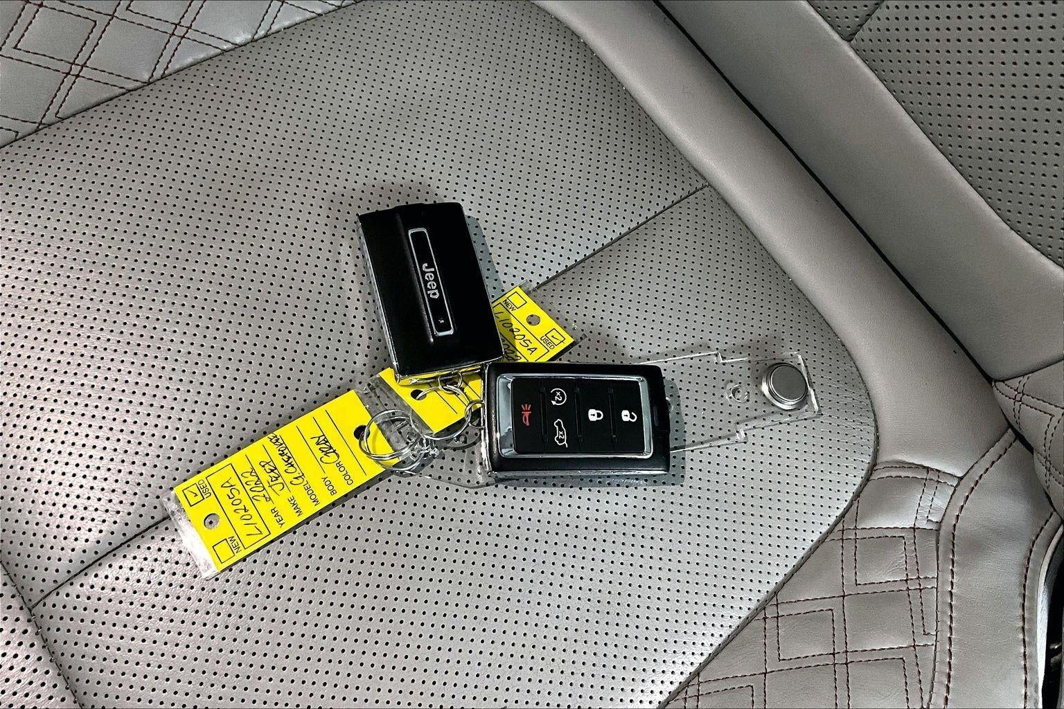 2022 Jeep Grand Cherokee Summit