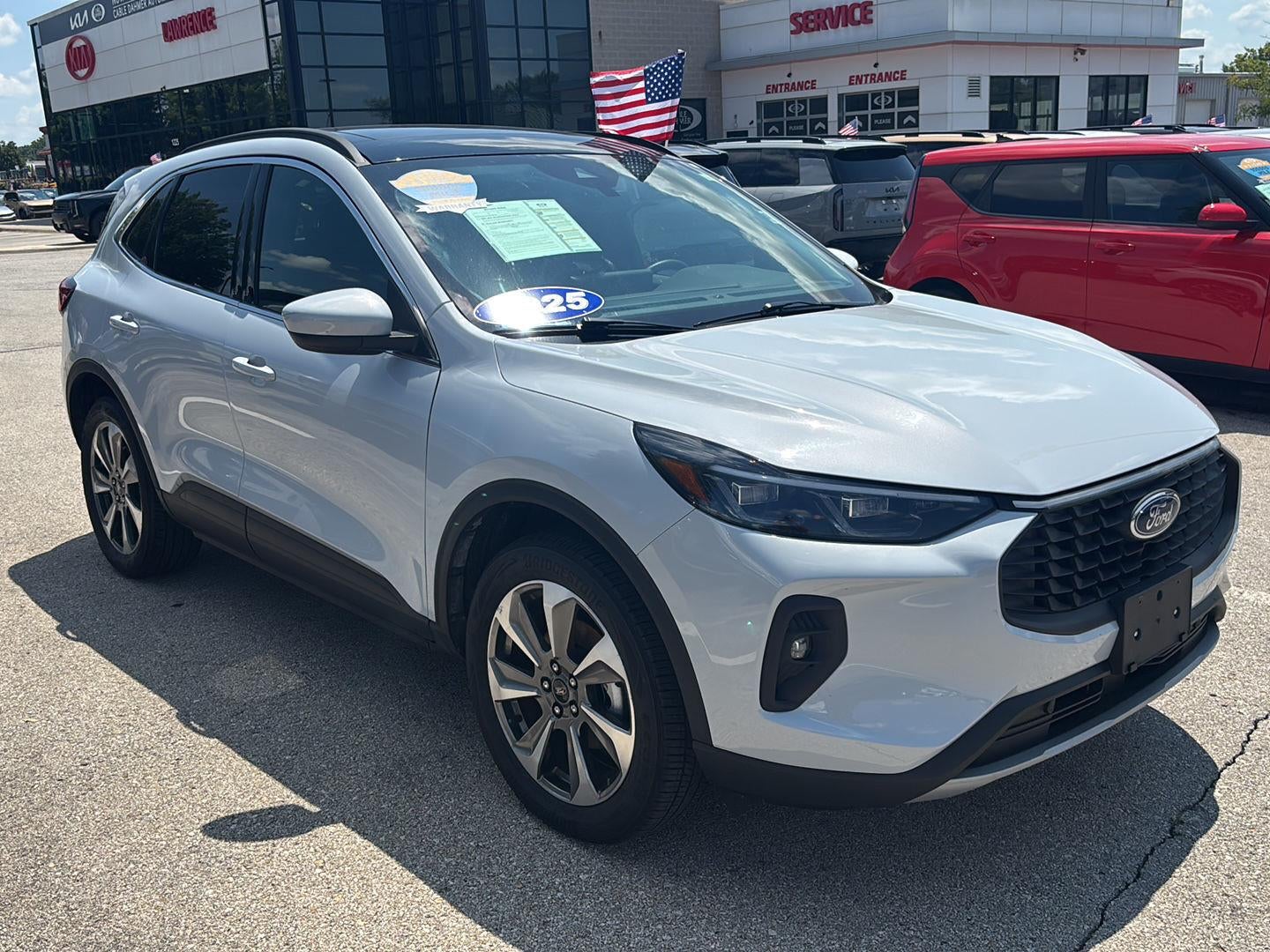 2025 Ford Escape Platinum