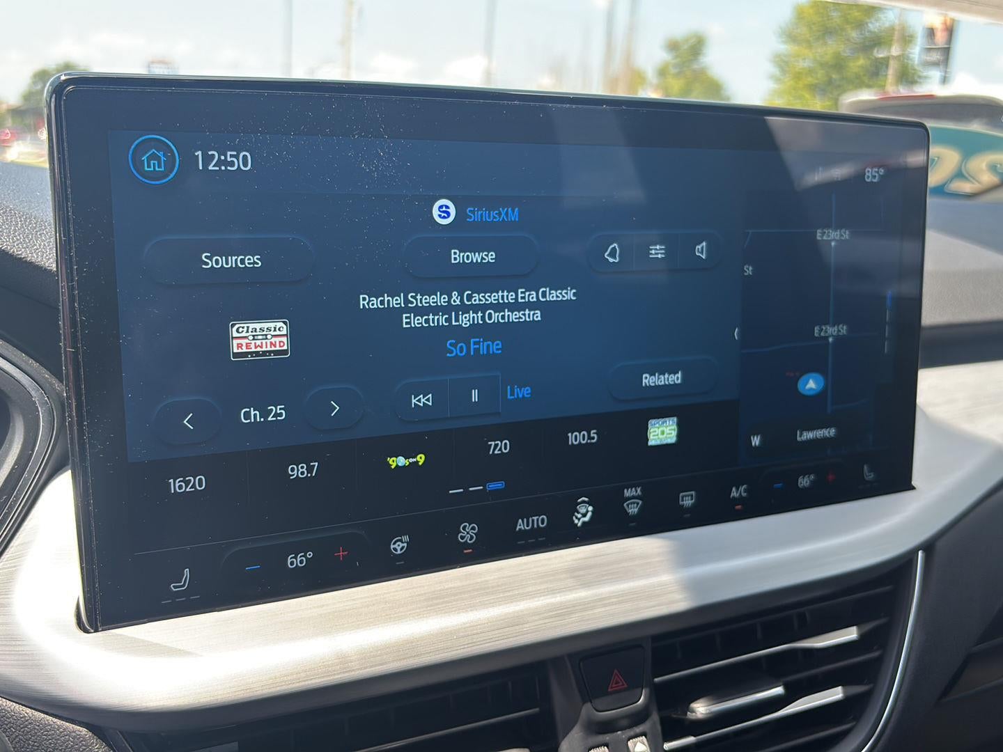 2025 Ford Escape Platinum