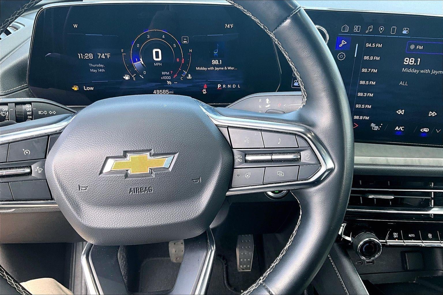2024 Chevrolet Traverse FWD LT