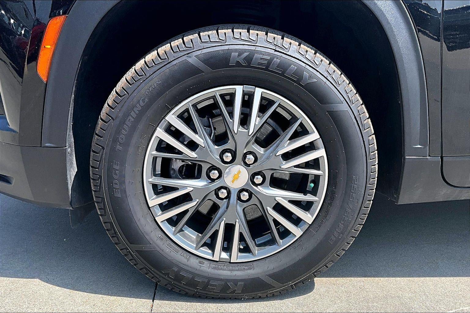 2024 Chevrolet Traverse FWD LT