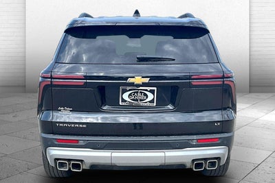 2024 Chevrolet Traverse FWD LT