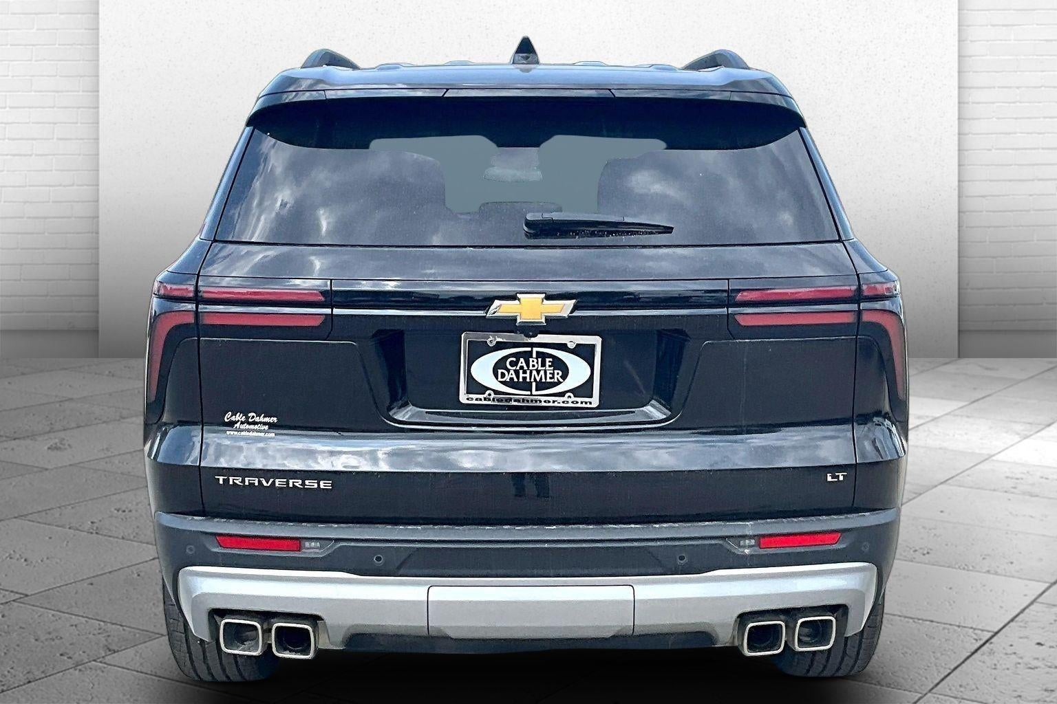 2024 Chevrolet Traverse FWD LT