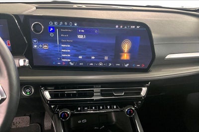 2025 Chevrolet Traverse FWD LT