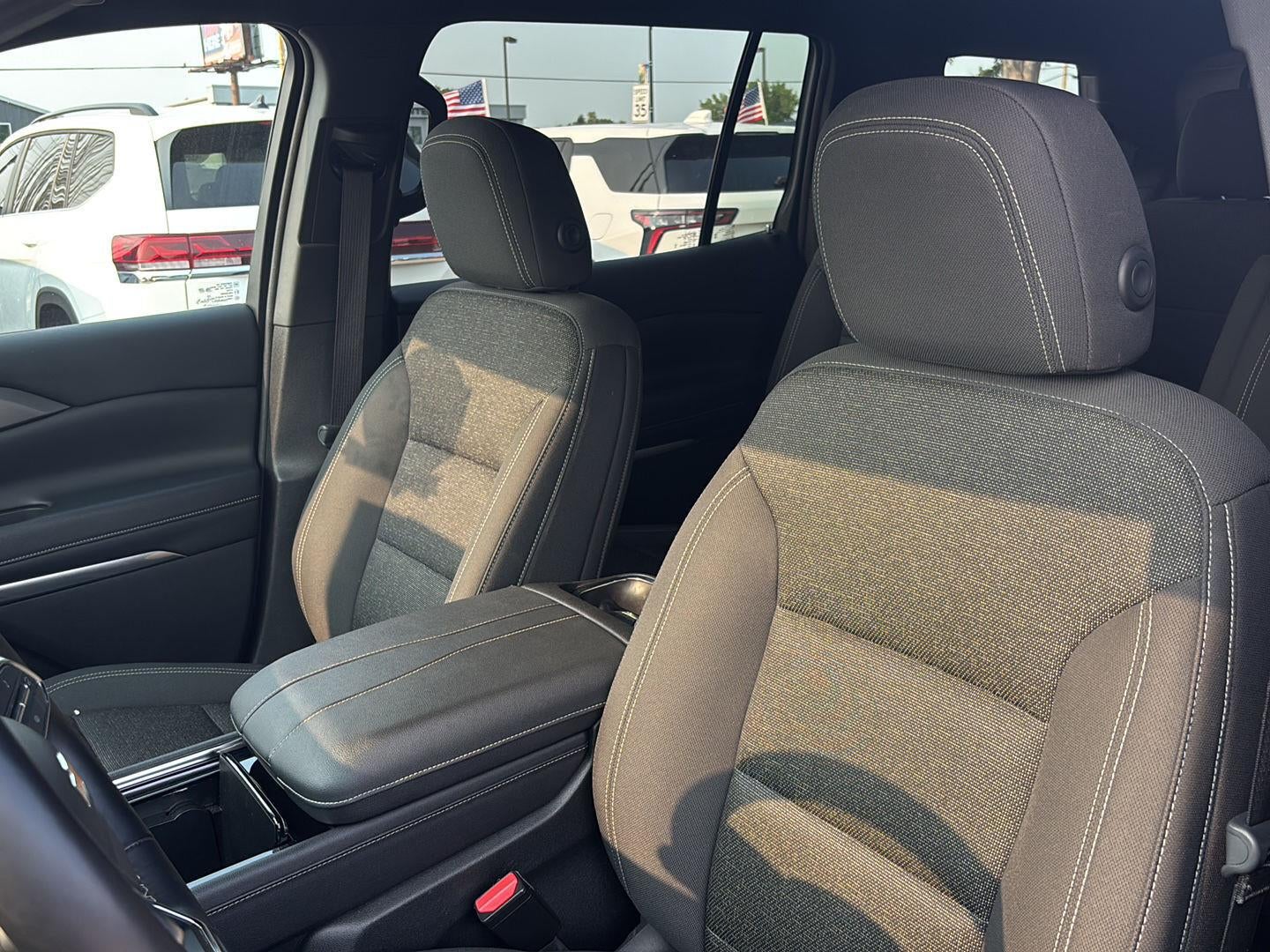 2024 Chevrolet Traverse AWD LT